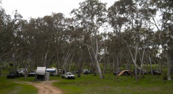 The campsite beside the Wannon River